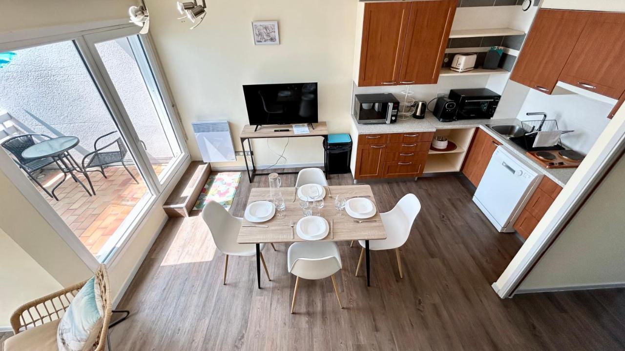 Plein Sud, Appartement Vue Baie, Acces Direct Plage Крот Екстериор снимка