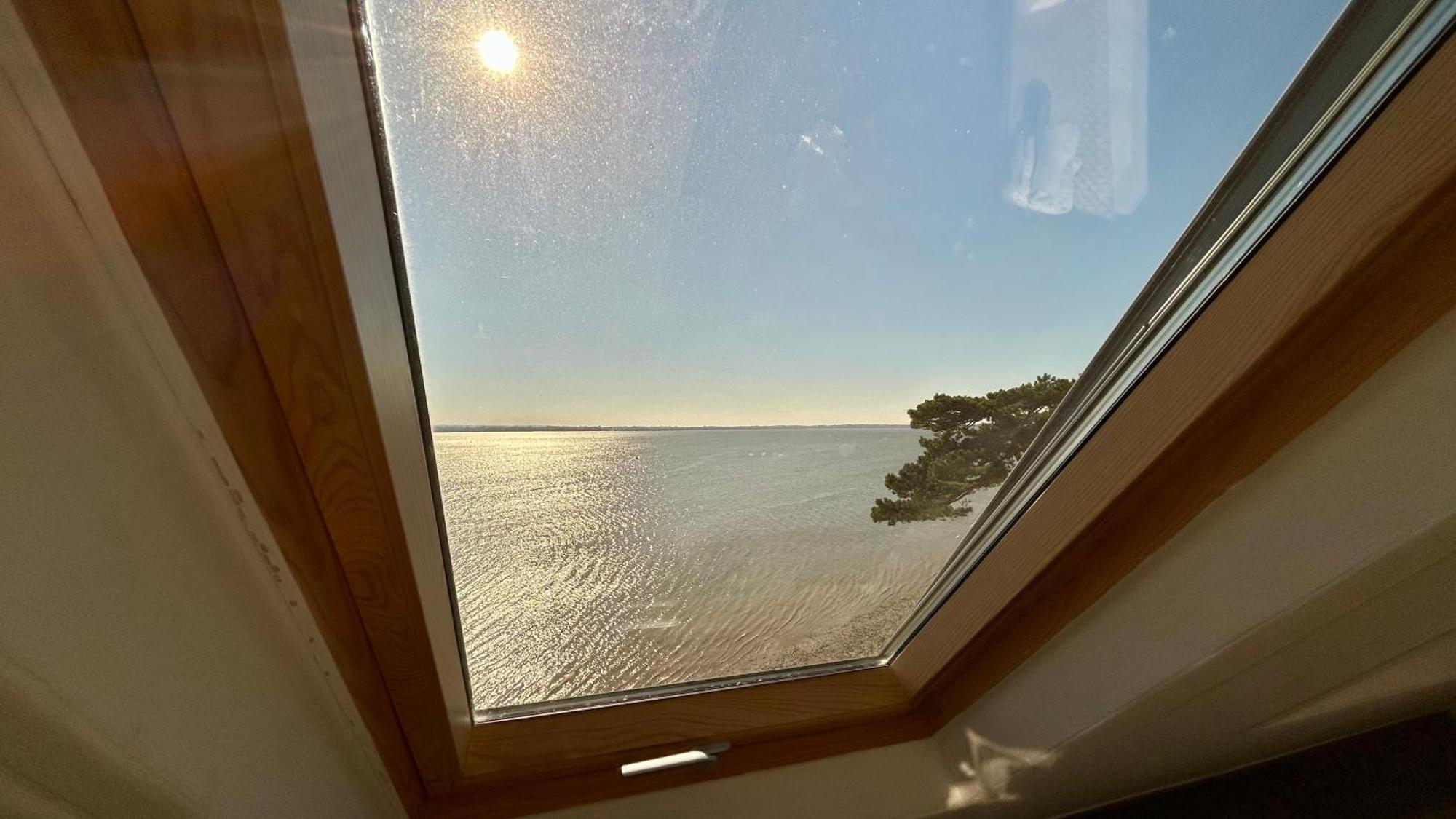Plein Sud, Appartement Vue Baie, Acces Direct Plage Крот Екстериор снимка